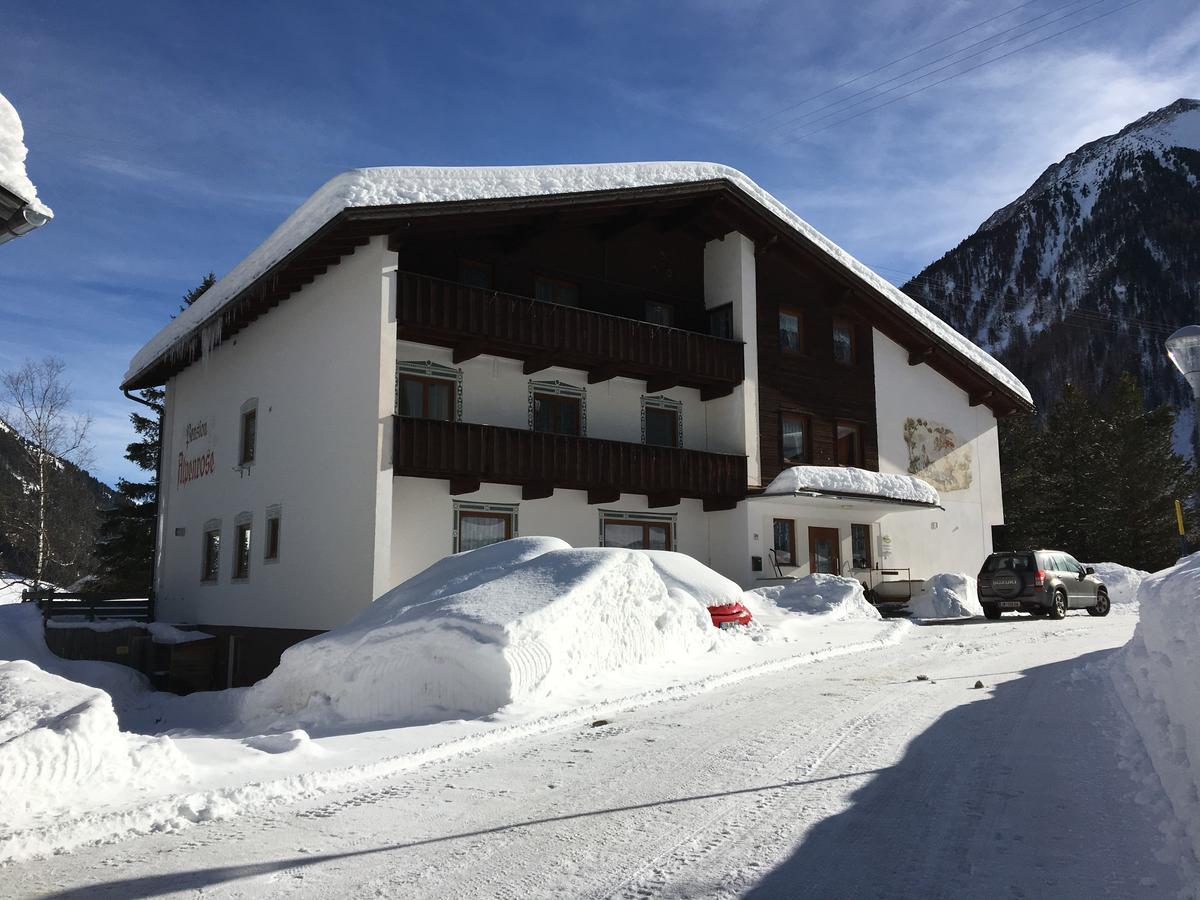 Pension Alpenrose Sankt Sigmund im Sellrain Exterior foto