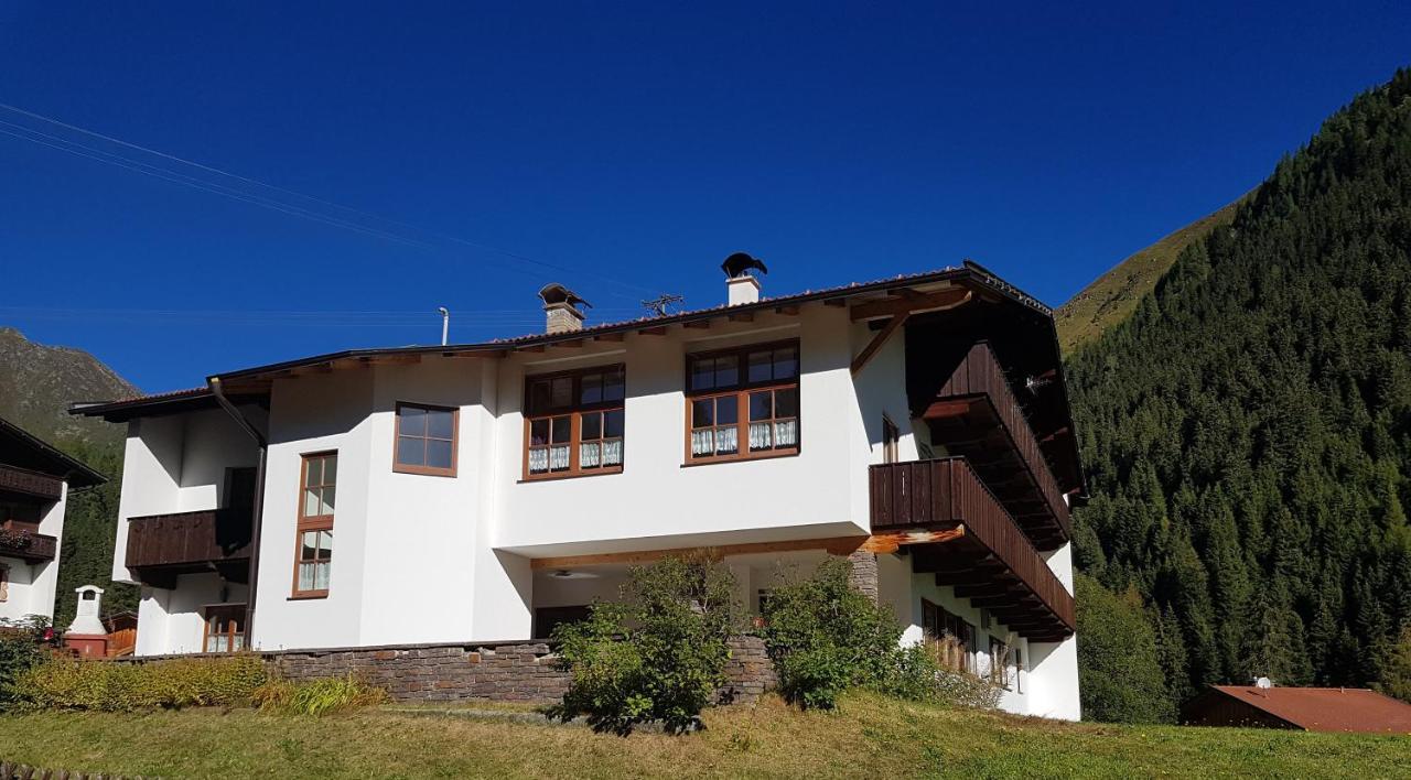 Pension Alpenrose Sankt Sigmund im Sellrain Exterior foto